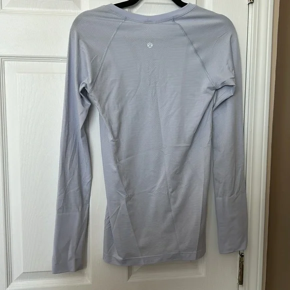 NWOT Lululemon Swiftly Tech Long Sleeve Shirt - Serene Blue - Picture 3 of 3
